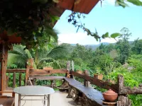 Sai Nam Wang Resort Hoteles en Mae Wang