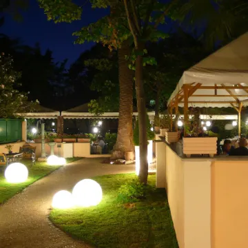 โลแคนดา เดลเล คอร์เซ โรงแรมใกล้สนามบินโรม คัมปิโน