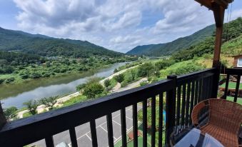 Gokseong Riverside Sketch Pension