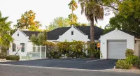 Khashamongo B & B Hotels in Somerset West