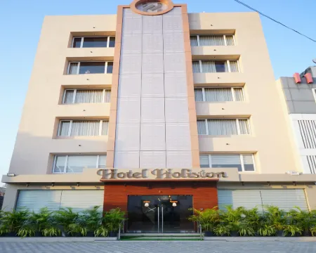 Hotel Holiston Hotels in Devbhoomi Dwarka