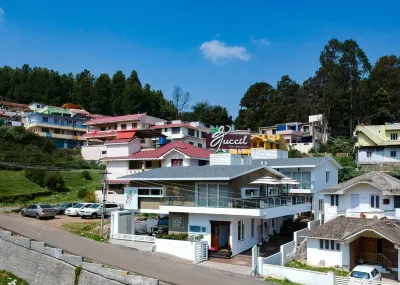 Tuccil Homestay | Room & Caretaker