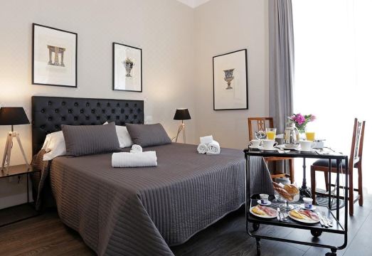 레지던스 카부르 로마 외관