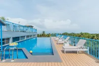 De Mandarin Goa - Rooftop Pools