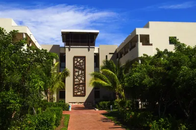 Gran Muthu Cayo Santa María Hotels near Cayo Santa Maria