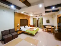 Hotel Naveen Residency