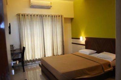 Deluxe Room With Air Conditioner Kolhapur Residency Photo