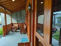 The Lavana Pondok Anugerah Hotels in Wonosari