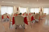 Nancy Hotel - breakfast