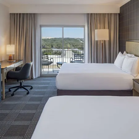 Hilton San Antonio Hill Country Отели рядом с достопримечательностью «Аквапарк Акватика в Сан-Антонио»