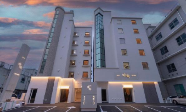 5. 아늑호텔 대전 ..