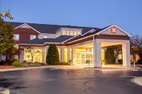 Hilton Garden Inn Oshkosh Hotel dekat Reetz Softball Complex