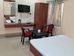 Hotel Mouchak and Resorts