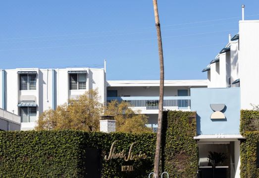 3. 쇼트 스토리 호..