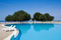 Apartments Katoro Plava Laguna - Beach