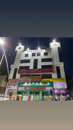 Hotel Poddar Regency