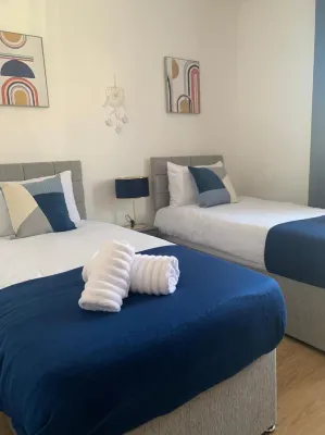 Sherwood- Nottingham Castle- Contractors- Free Parking- Long and Short Stays
