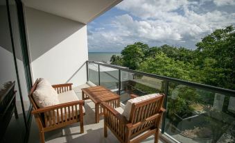 Escape Condominium Beachfront Suite - E144