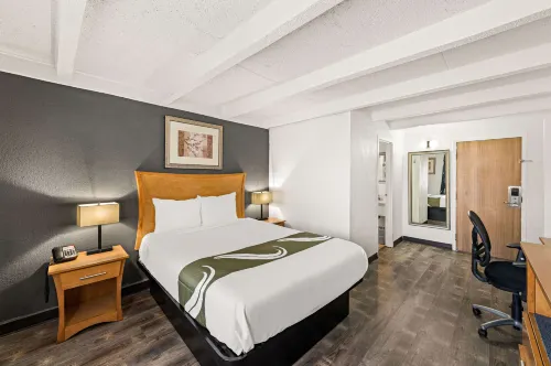 Quality Inn & Suites Near I-480 and I-29 Hotels in Council Bluffs
