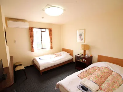 Hotel Irihama Hotels near Michi-no-Eki Koibito no Seichi Utazu Rinkai Park