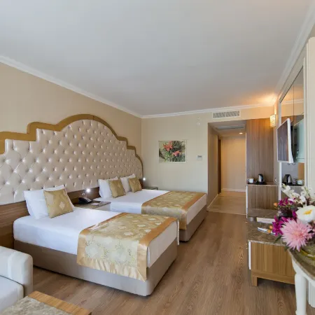 Oz Hotels Side Premium Отели рядом с достопримечательностью «Эвренсеки»