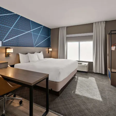 Comfort Suites Columbus East Broad