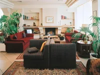 Green Hill Hotel