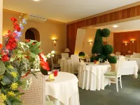 Hotel Chiffre - พร้อมอาหารเช้า