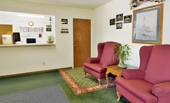 Days Inn by Wyndham Jamestown