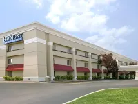 Baymont by Wyndham Detroit Airport/Romulus Hôtels à : Romulus