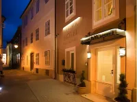 Barokk Hotel Promenád