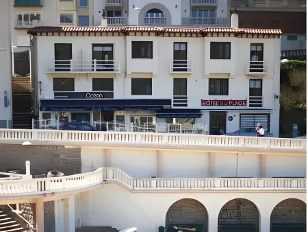 Hôtel de La Plage Отели рядом с достопримечательностью «Port des pêcheurs à Biarritz»