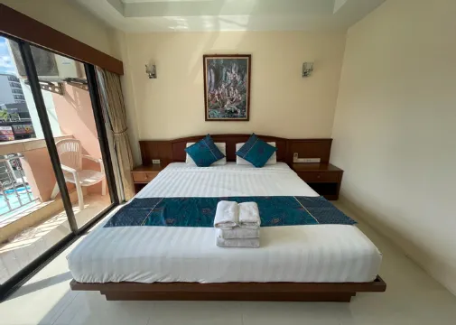 ห้องมาตรฐาน(เตียงควีนไซส์)