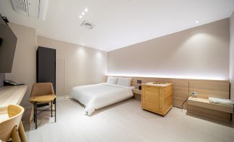 Changwon Jungangdong Brown Dot Changwon Central Branch