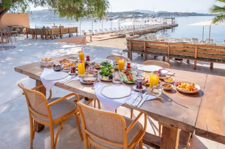 InOne Mucho Selection Hotel