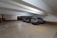 Krishna Inn - Parkering