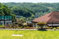 Yongin Donggupark Pension Hotel di Yongin