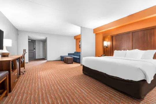 傑克遜I-40舒適套房酒店