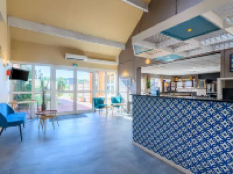 Comfort Hotel Orleans Saran Hotels in Saran