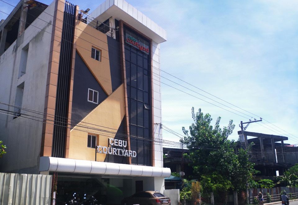 세부 코트야드 객실 내부