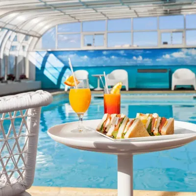 Mercure Lisboa Hotel Отели рядом с достопримечательностью «Станция Камполиде»