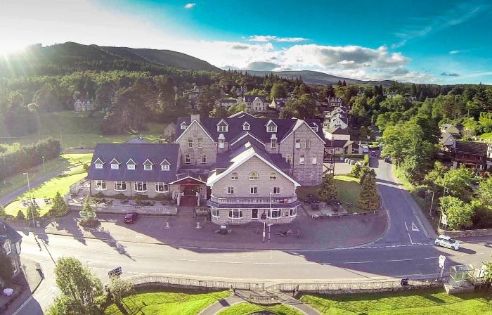 Duke Of Gordon Hotel