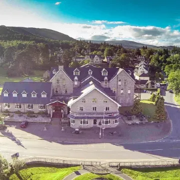 Duke Of Gordon Hotel