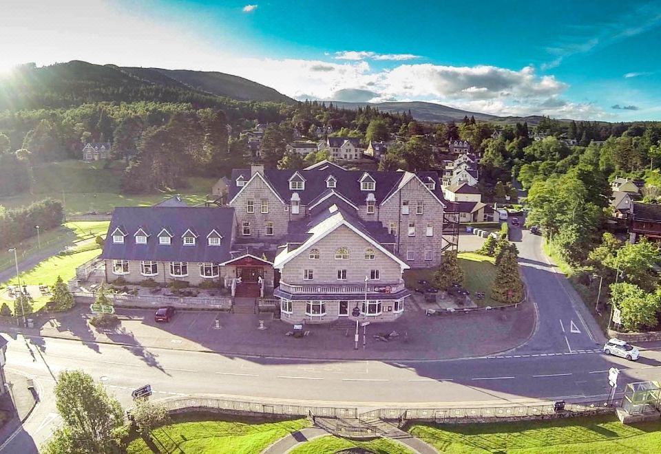 hotel overview picture