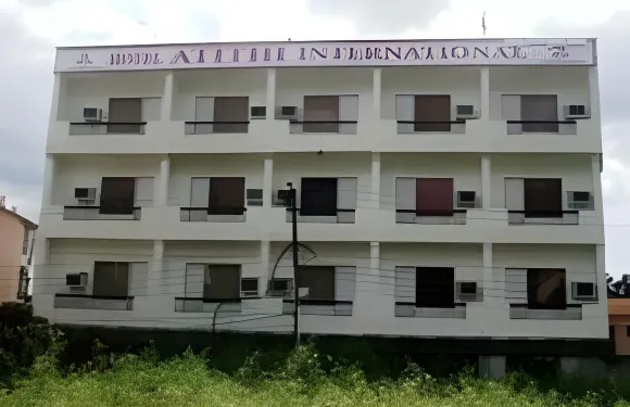 阿迪斯國際酒店