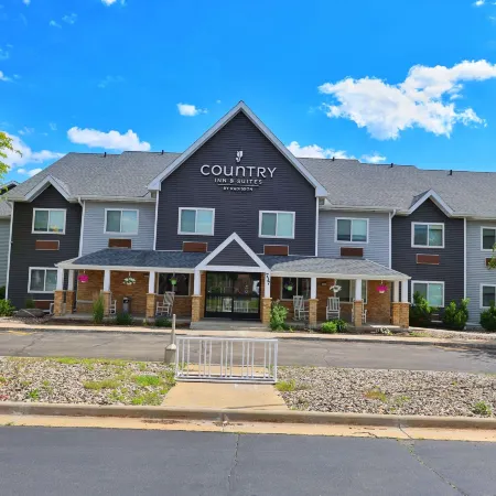 Country Inn & Suites by Radisson, Sparta, WI