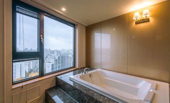 JK Blossom Hotel