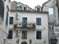 ホテル マリヤ のホテル