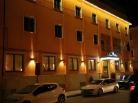 Nuovo Albergo Hotels in К'єті