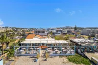 Ostrakon Suites - Private Pools